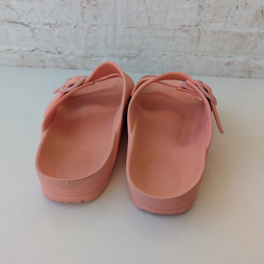Birkenstock Arizona EVA sandals in the color Coral Peach or Fondant Pink. - Picture 5 of 12